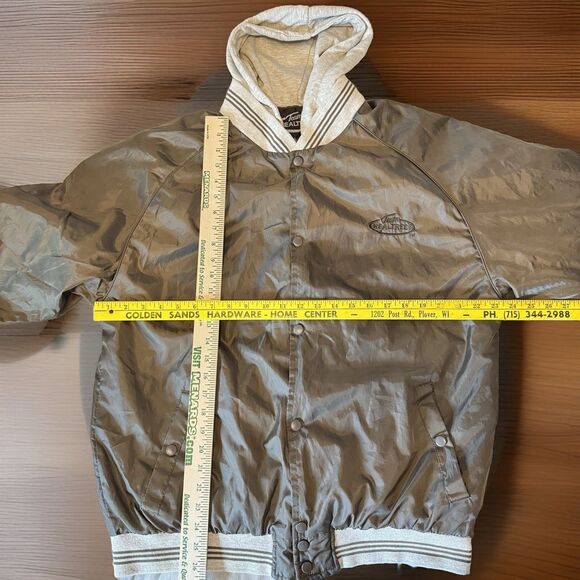 Men’s Medium 38/40, Jacket By Team Realtree Moss Green Jacket. With Grey Hood. ￼ - Picture 2 of 6